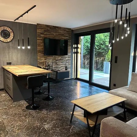 Plazowa Gray Apartment Szczyrk
