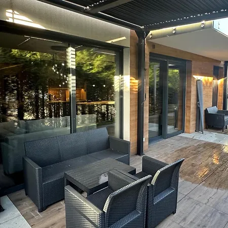 Apartment Plazowa Gray